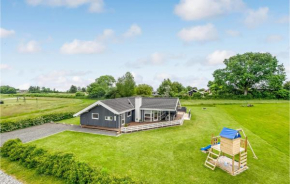 3 Bedroom Pet Friendly Home In Rudkøbing Spodsbjerg